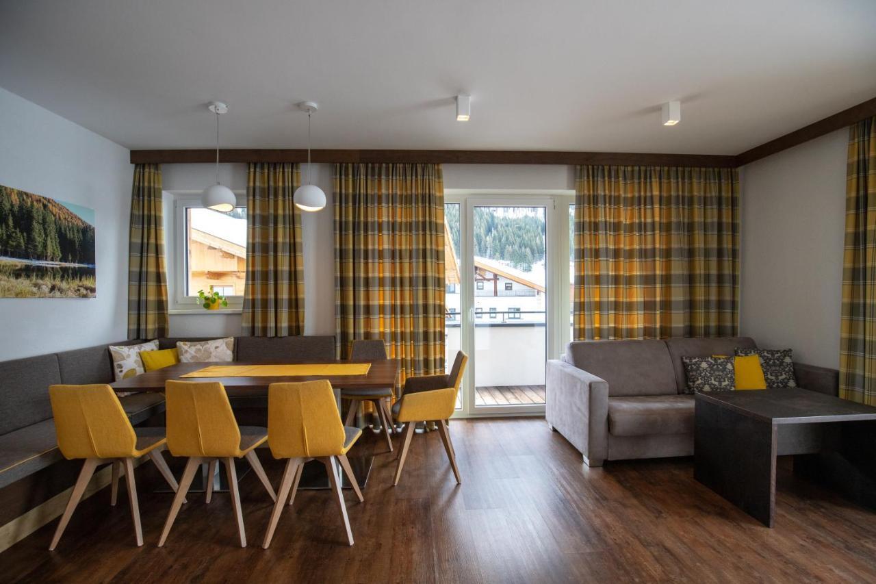 Lux Appartements Ischgl Exteriör bild