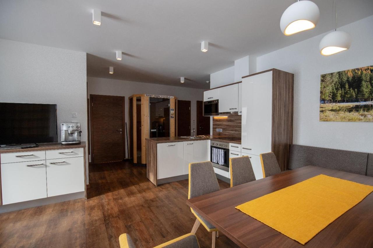 Lux Appartements Ischgl Exteriör bild